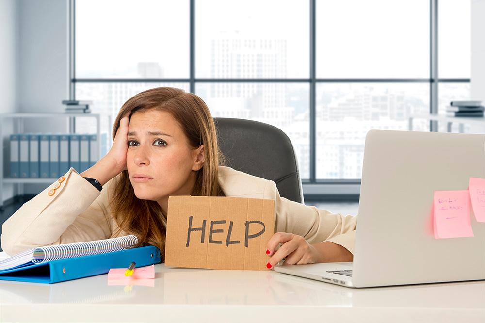 Arbeitsalltag zwischen E-Mails, Meetings und Informationssuche